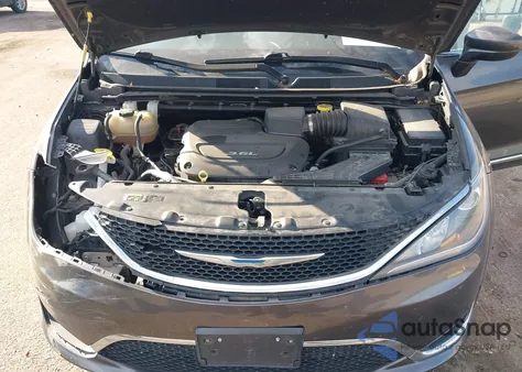 2017 Chrysler Pacifica Touring-L Plus from USA, damaged, VIN 2C4RC1EG2HR729709